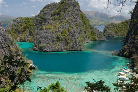 Laguindingan to Davao by flight from PHP 3,386 .